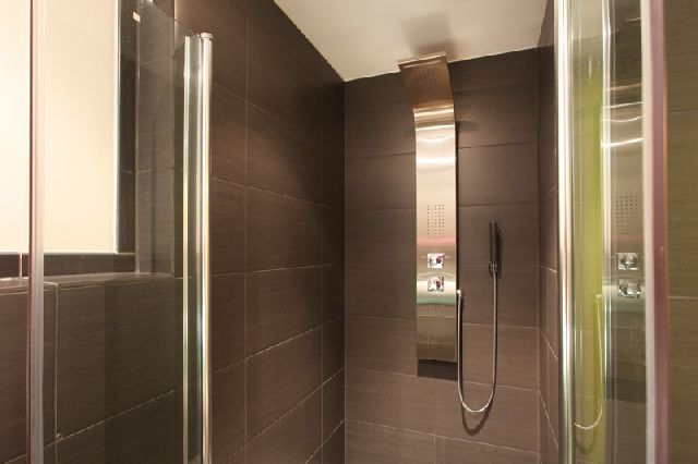 Wellness Dusche Ferienhaus Schwarzwald Fronwald